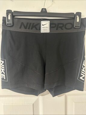 Nike Pro Black Women's Bike Shorts with Side Logo